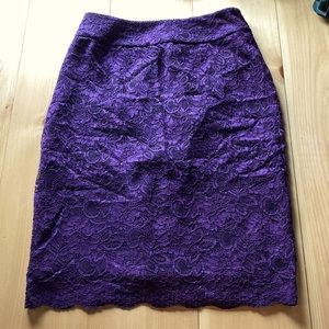 Banana Republic Factory lace overlay pencil skirt